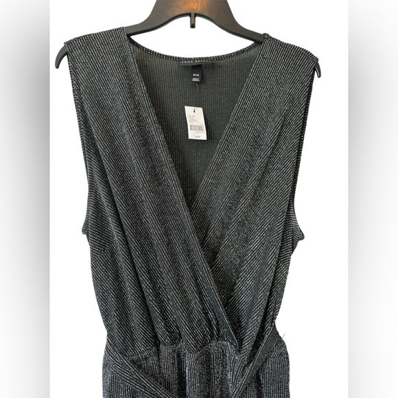 Lane Bryant Women’s Metallic Striped Black Evening Jumpsuit Wide Legged - 18/20 - Picture 3 of 9